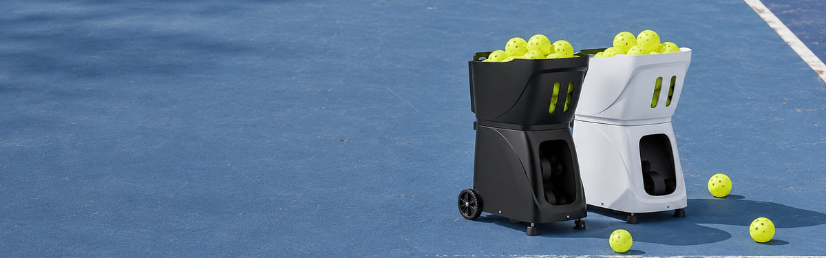 PUSUN ball machines on an outdoor court